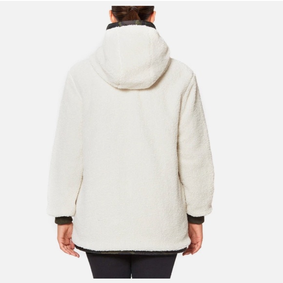 NEW Sanctuary Camo Reversible Sherpa Jacket - XS - Picture 4 of 6